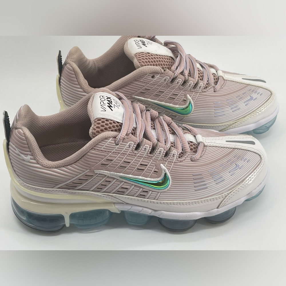 Nike Women’s Air VaporMax 360 Stone Mauve - Picture 4 of 6